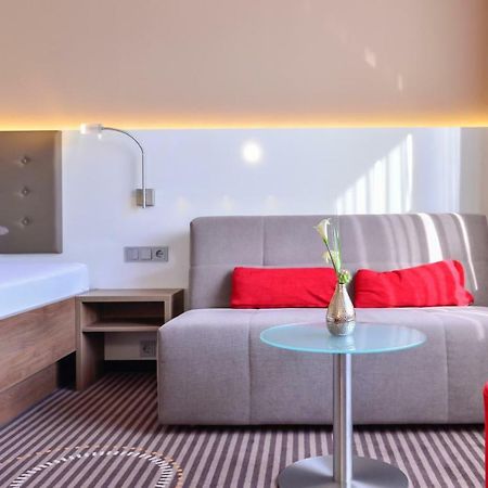 Hotel Fuchsen Kirchheim unter Teck Luaran gambar