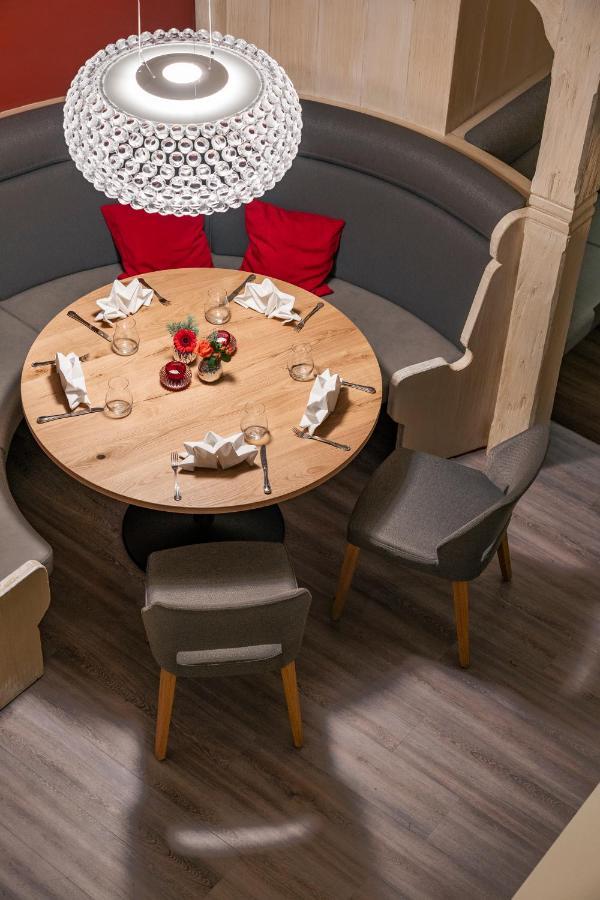 Hotel Fuchsen Kirchheim unter Teck Luaran gambar