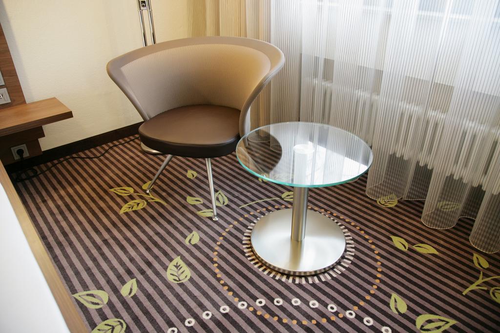 Hotel Fuchsen Kirchheim unter Teck Bilik gambar