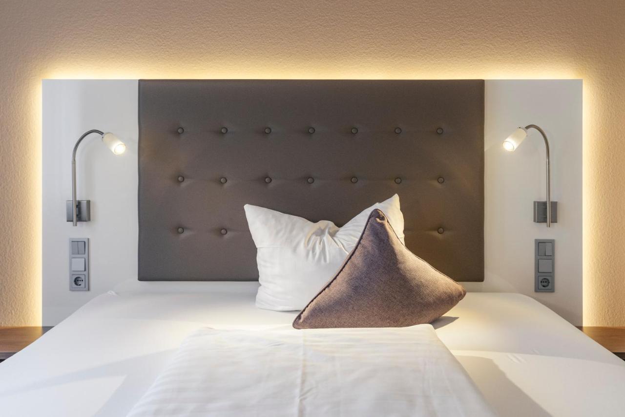 Hotel Fuchsen Kirchheim unter Teck Luaran gambar