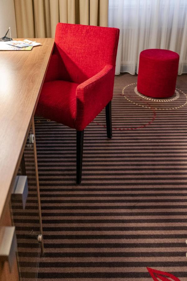 Hotel Fuchsen Kirchheim unter Teck Luaran gambar